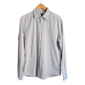 4/$25 Hugo Boss Button Down Shirt Men’s Size XL Grey Plaid Workwear Business